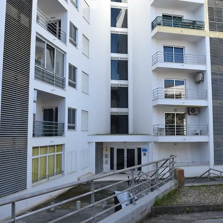 Apartment Charme *