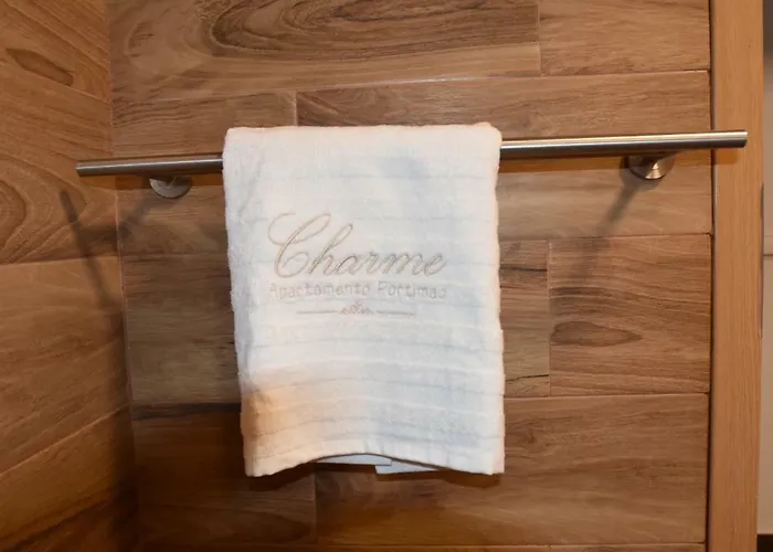 Charme アパート *