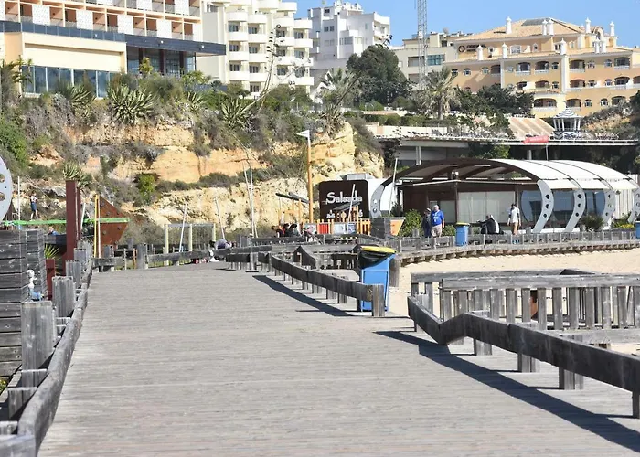 Charme アパート ポルティマン